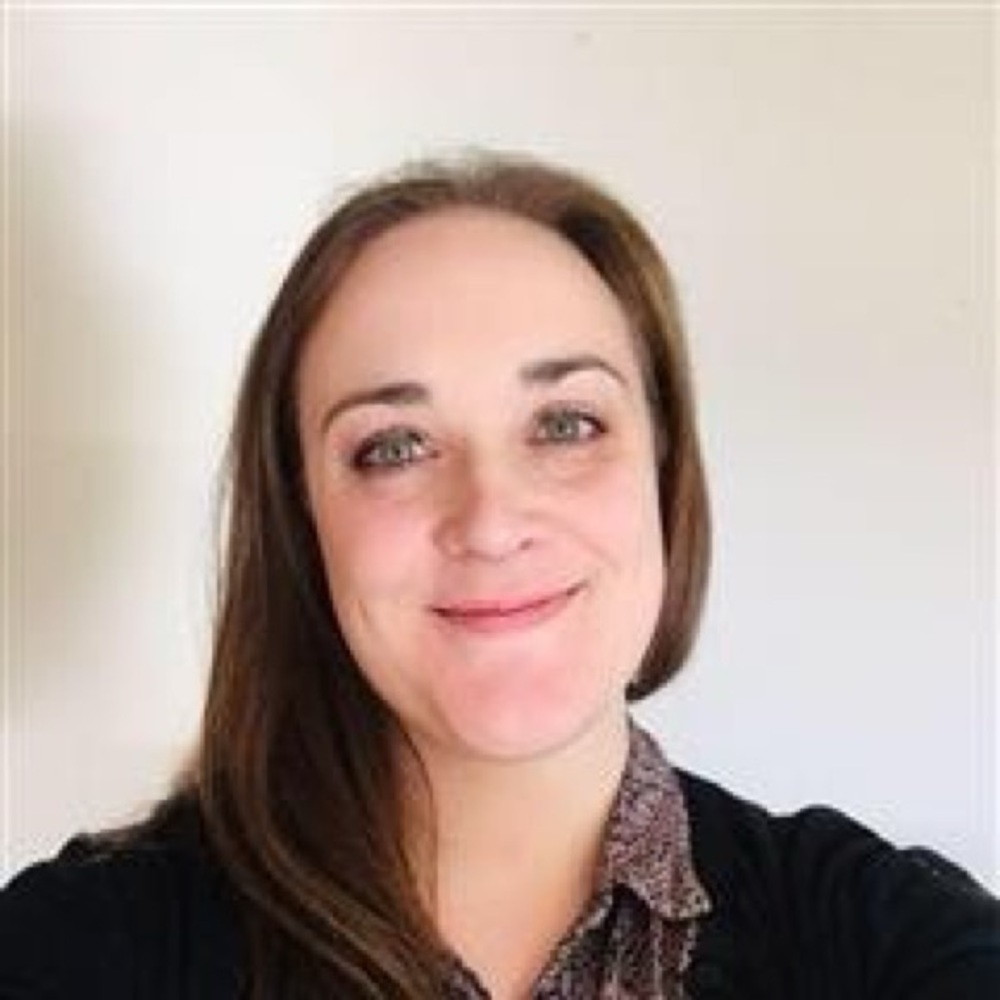 Meet your Posher, Steph